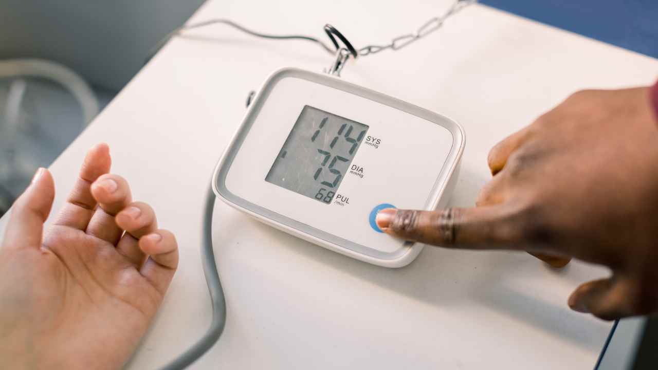 blood_pressure_take blood_pressure_take